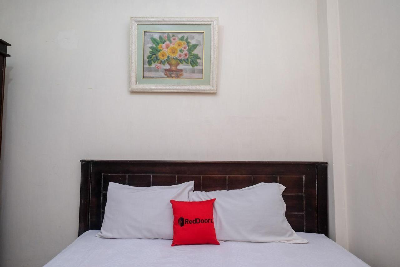 Reddoorz At Hotel Rich Parepare Near Pantai Mattirotasi Extérieur photo